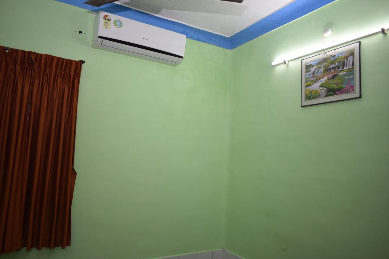 Balaji Guest House بونديتْشيري المظهر الخارجي الصورة