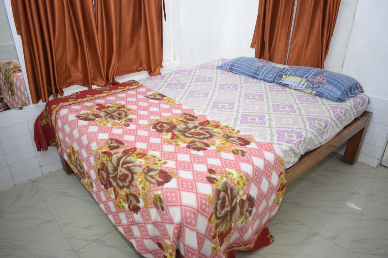 Balaji Guest House بونديتْشيري المظهر الخارجي الصورة